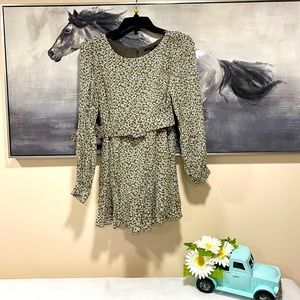 .Forever21.Medium size it’s look like small size